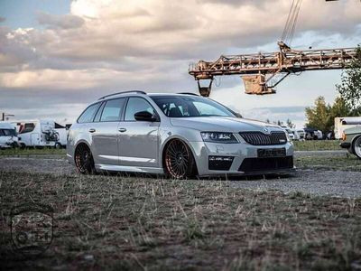 gebraucht Skoda Octavia OctaviaCombi 2.0 TSI RS 230