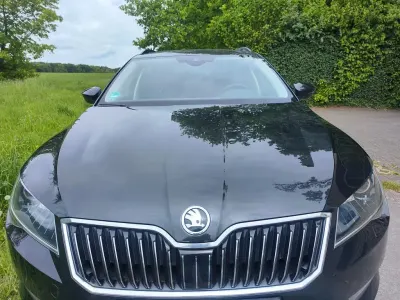 Gebraucht Skoda Superb Style 150 PS (110 kW) 2018 Schwarz Kombi