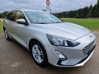 Gebraucht Ford Focus Cool & Connect 95 PS (69 kW) 2021 Silber Limousine