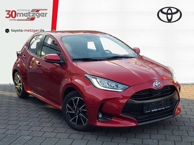 Usata Toyota Yaris Hybrid Team 116 CV (85 kW) 2021 Rosso Utilitaria