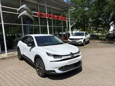 Neu Citroën C4 136 PS (100 kW) 2026 Lackierung okenitweiss/typ au SUV