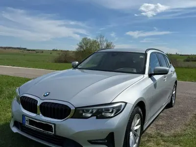 Gebraucht BMW 320 Sport Line 190 PS (139 kW) 2022 Silber Kombi