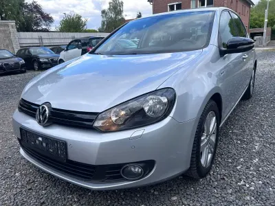 Gebraucht VW Golf VII Match 105 PS (77 kW) 2012 Reflexsilber Limousine