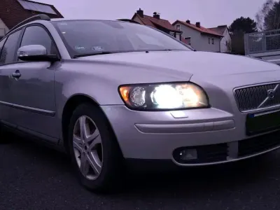 Gebraucht Volvo V50 136 PS (100 kW) 2006 Silber Kombi