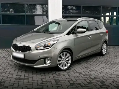 Gebraucht Kia Carens 141 PS (103 kW) 2015 Grau Van / Kleinbus