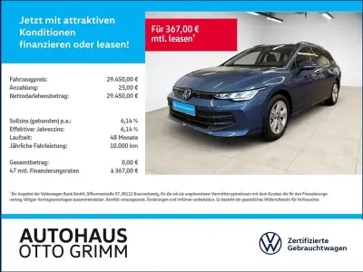 Gebraucht VW Golf VIII Life 150 PS (110 kW) 2024 Anemonenblau metallic (metallic) Kombi