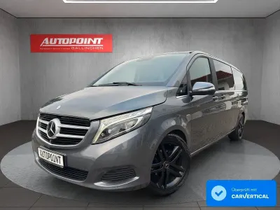 Usata Mercedes V220 Edition 163 CV (119 kW) 2015 Grigio Monovolume