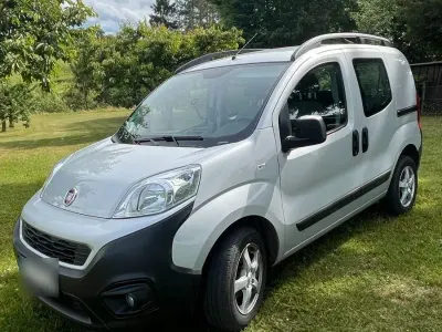 Gebraucht Fiat Fiorino 80 PS (58 kW) 2019 Grau Van / Kleinbus