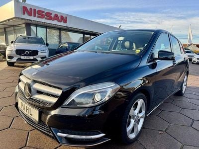 Gebraucht Mercedes B180 Edition 1 122 PS (89 kW) 2012 Schwarz Van / Kleinbus