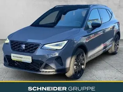 Nouă Seat Arona Black Edition 116 CP (85 kW) 2025 Gri SUV