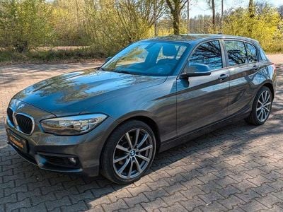 Begagnad BMW 120 Advantage 184 HK (135 kW) 2017 Grå Halvkombi