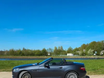 Gebraucht Mercedes SLK200 184 PS (135 kW) 2012 Grau Cabrio
