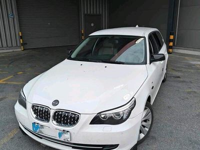 BMW 525