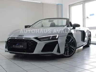 Gebraucht Audi R8 Spyder Performance 620 PS (456 kW) 2024 Florettsilber metallic Cabrio