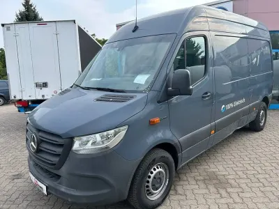 Gebraucht Mercedes E-Sprinter 85 kW (116 PS) 2020 Grau Van