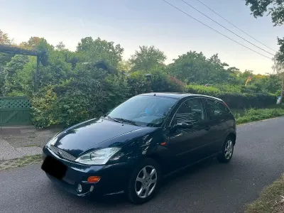 Używany Ford Focus 115 KM (84 kW) 1999 Niebieski Hatchback