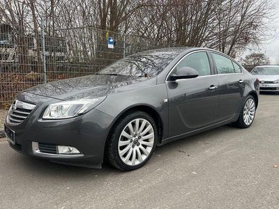 Grau Gebraucht 2009 Opel Insignia Cosmo Limousine | 8.300 € (Teuer)