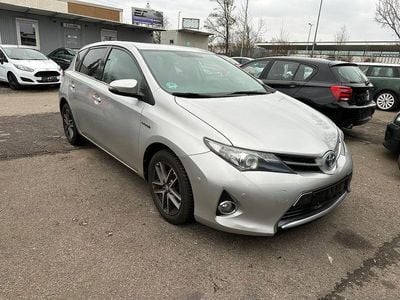 Toyota Auris Hybrid