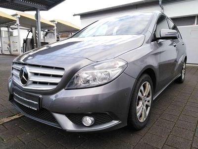 Mercedes B200