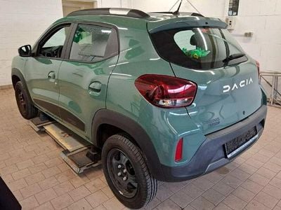 Second-hand Dacia Spring Essentiel 33 kW (45 CP) 2023 Verde Hatchback