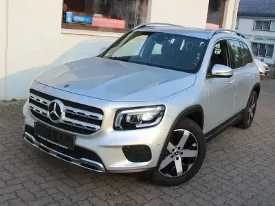 Gebraucht Mercedes GLB180 116 PS (85 kW) 2023 Silber SUV