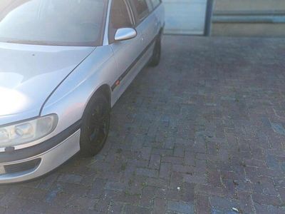 Opel Omega