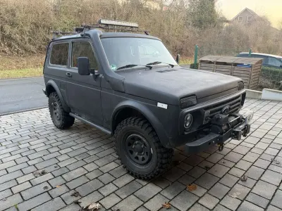 Gebraucht Lada niva 82 PS (60 kW) 2009 SUV
