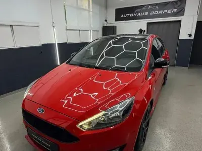 Usata Ford Focus ST-Line 125 CV (91 kW) 2017 Rosso Berlina