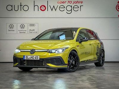 Gelb Gebraucht 2024 VW Golf VIII GTI Limousine | 44.990 €