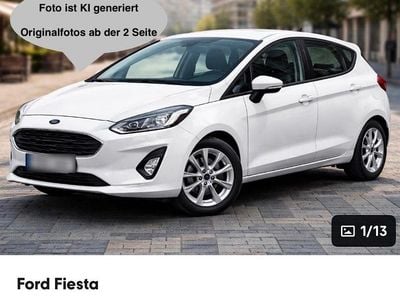 Gebraucht Ford Fiesta 101 PS (74 kW) 2017 Weiß Kleinwagen