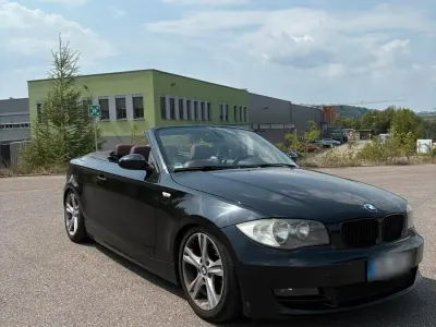 Gebraucht BMW 120 Cabriolet 170 PS (125 kW) 2008 Schwarz Cabrio