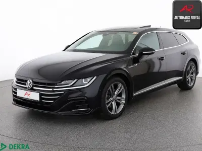 Gebraucht VW Arteon R-line 200 PS (147 kW) 2023 Deep black perleffekt Kombi