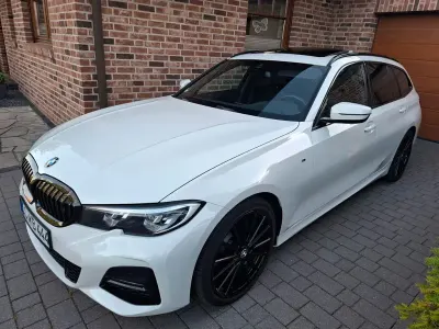 Gebraucht BMW 318 Performance 156 PS (114 kW) 2021 Weiß Kombi
