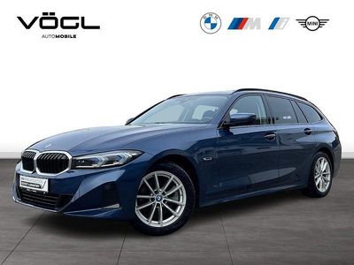 Phytonicblau Gebraucht 2022 BMW 320e Kombi | 26.880 € (Fairer Preis)