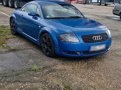 Second-hand Audi TT 150 CP (110 kW) 1999 Albastru Coupe