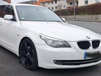 Gebraucht BMW 520 177 PS (130 kW) 2009 Weiß Kombi