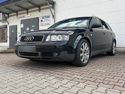 Gebraucht Audi A4 131 PS (96 kW) 2002 Schwarz Kombi