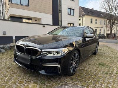 BMW M550