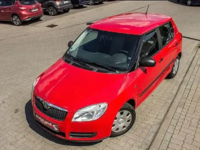 Gebraucht Skoda Fabia Ambiente 69 PS (50 kW) 2010 Rot Limousine
