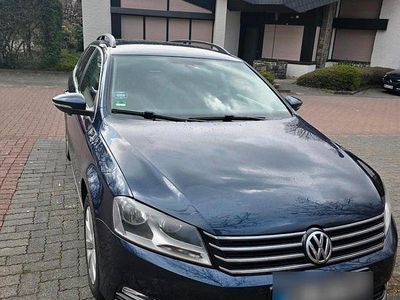 Gebraucht VW Passat Comfortline 122 PS (89 kW) 2014 Blau Kombi