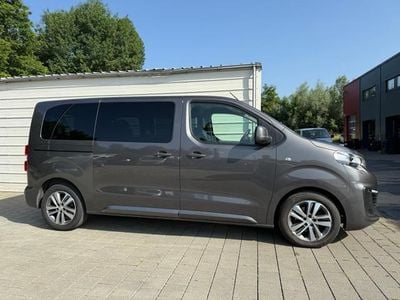 Peugeot Traveller