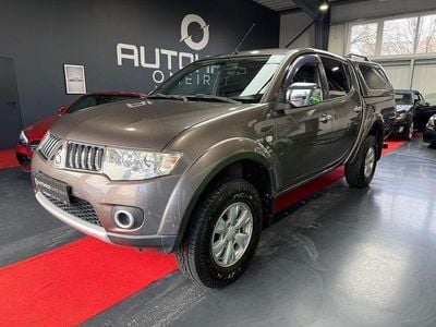 Braun Gebraucht 2011 Mitsubishi L200 Intense Abholung | 12.900 € (Fairer Preis)