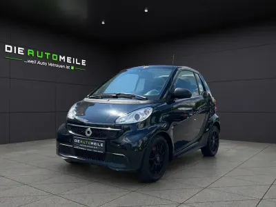 Gebraucht Smart ForTwo Cabrio 71 PS (52 kW) 2013 Schwarz Cabrio