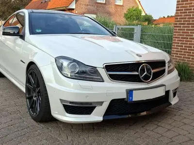 Gebraucht Mercedes C63 AMG AMG 457 PS (336 kW) 2014 Weiß Coupé