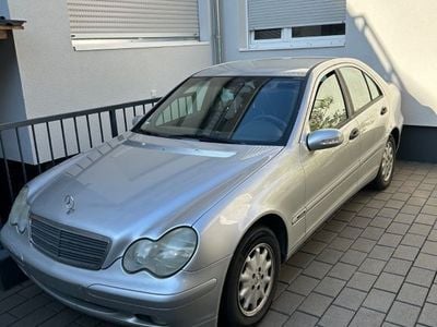 Mercedes C180