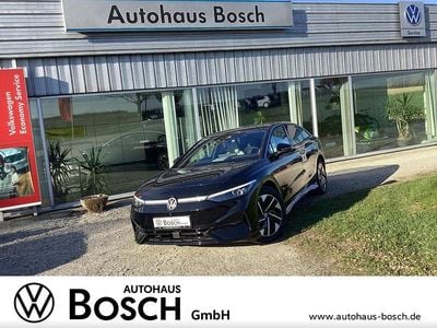 Gebraucht VW ID.7 Pro 210 kW (286 PS) 2023 Grenadillschwarz Kleinwagen