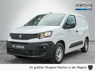 Weiss Gebraucht 2023 Peugeot E-Partner Premium Van / Kleinbus | 25.990 € (Etwas zu teuer)