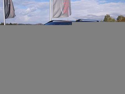 Gebraucht Mercedes V300 AMG 237 PS (174 kW) 2022 Graphitgrau metallic Van / Kleinbus