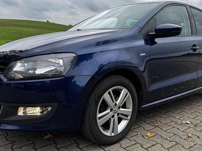 Blau Gebraucht 2014 VW Polo Life Kleinwagen | 7.400 € (Fairer Preis)