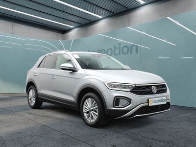 Second-hand VW T-Roc Life 150 CP (110 kW) 2024 Argintiu SUV